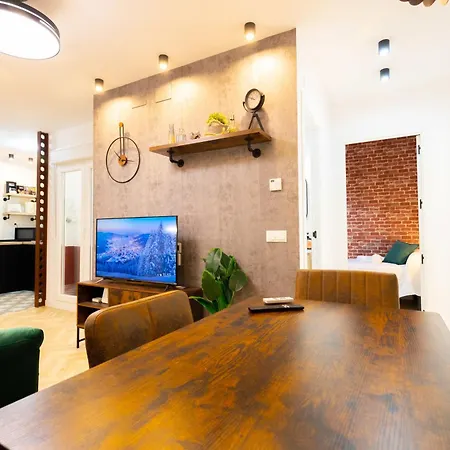 Ruata Del Pilar Turistea * Zaragoza