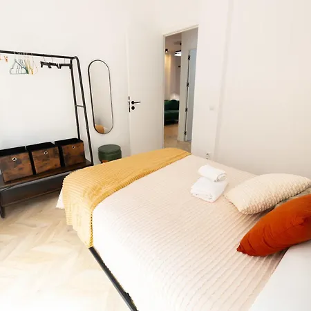 Ruata Del Pilar Turistea